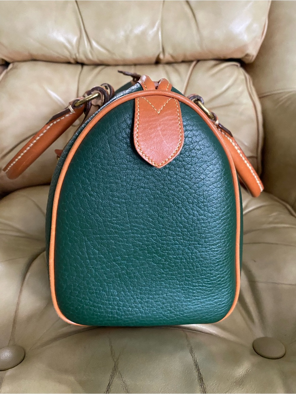 LKNW Dooney & Bourke Vintage R28 Satchel Top Handle All Weather Leather Ivy - Picture 6 of 16